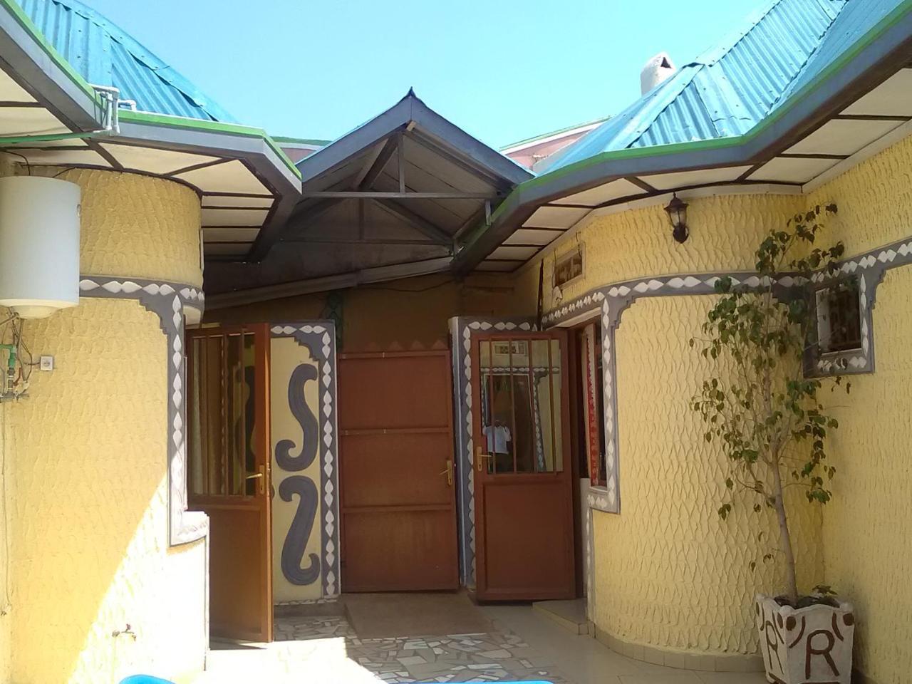Gloria Motel Cyangugu ภายนอก รูปภาพ