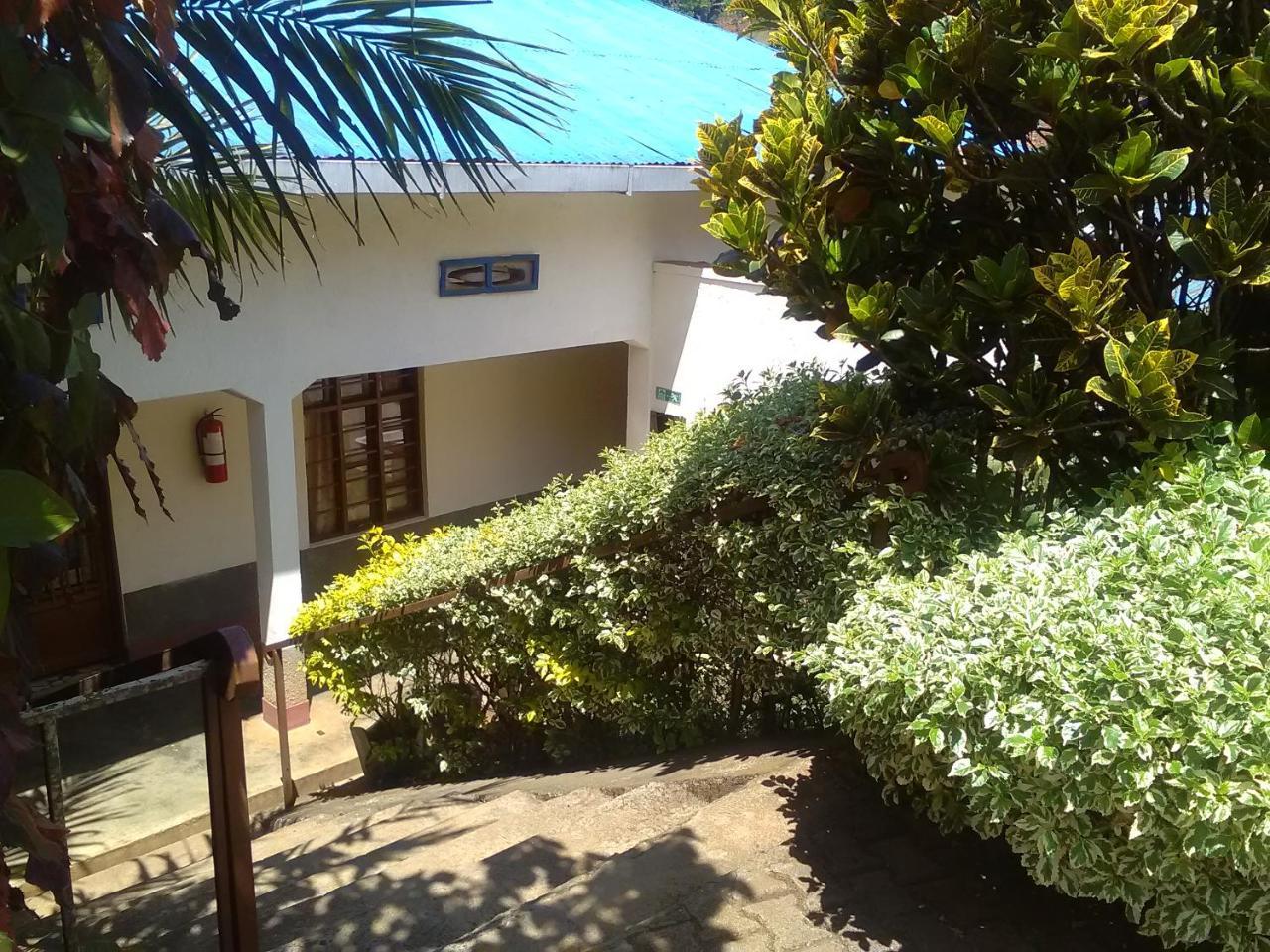 Gloria Motel Cyangugu ภายนอก รูปภาพ