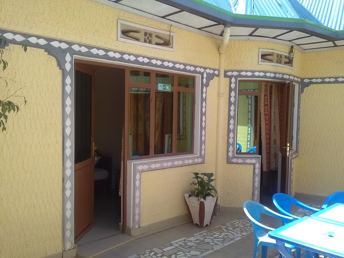 Gloria Motel Cyangugu ภายนอก รูปภาพ