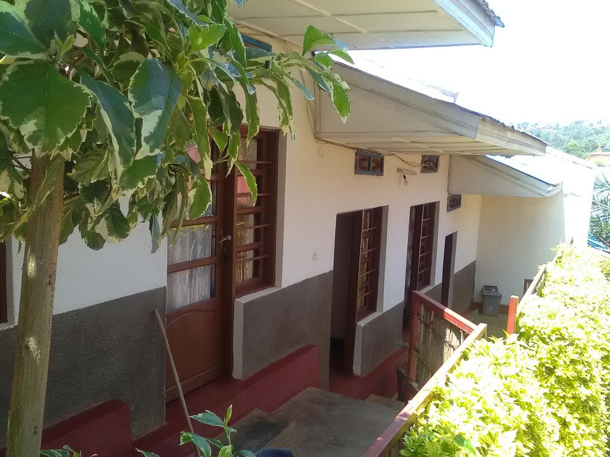 Gloria Motel Cyangugu ภายนอก รูปภาพ