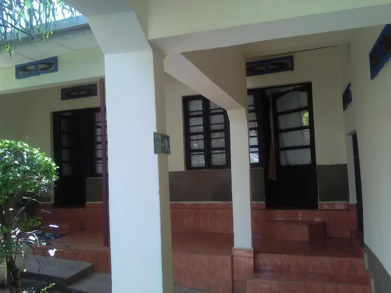 Gloria Motel Cyangugu ภายนอก รูปภาพ