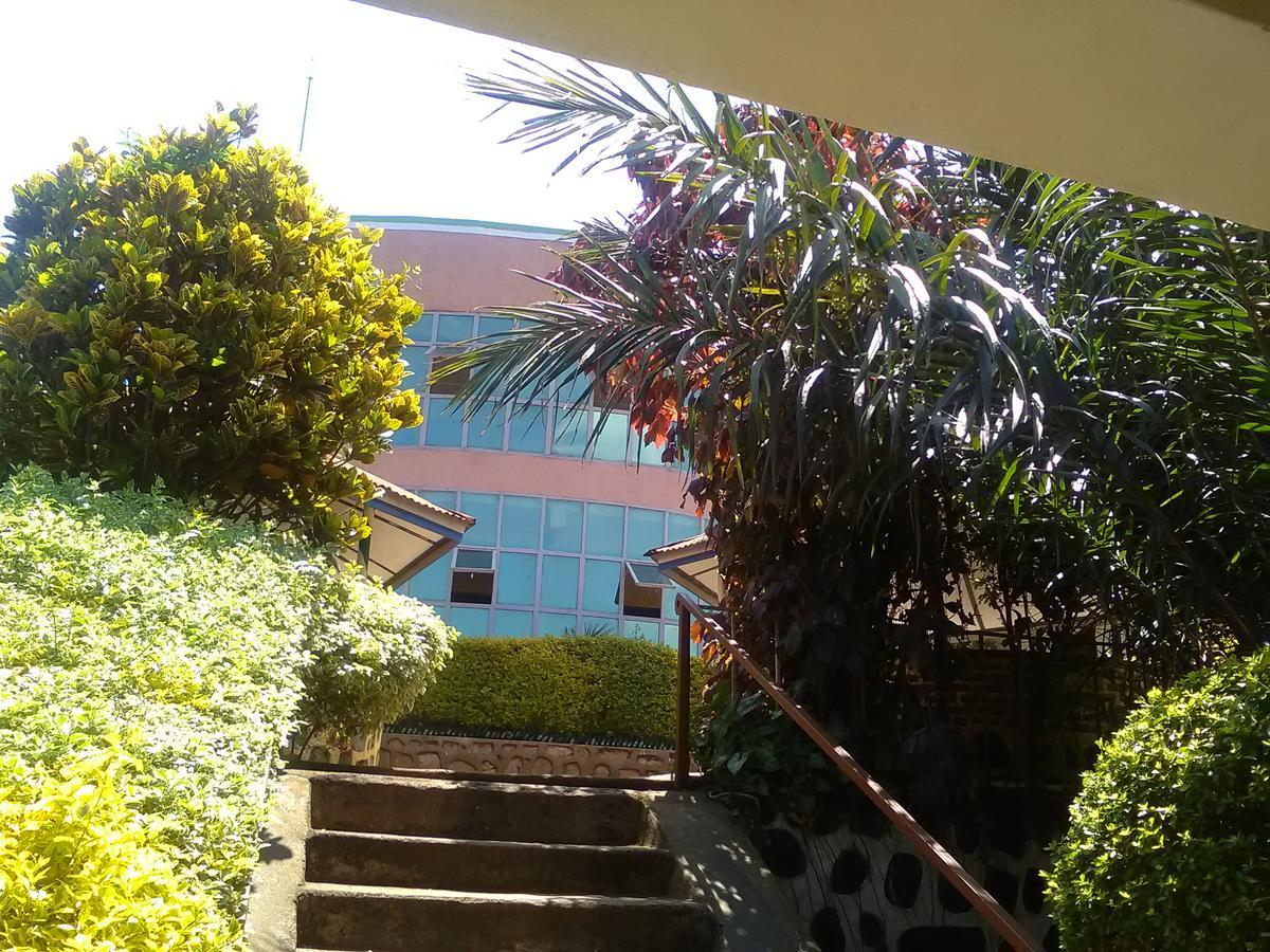 Gloria Motel Cyangugu ภายนอก รูปภาพ
