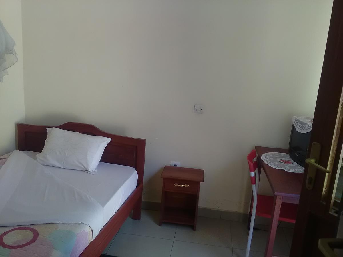 Gloria Motel Cyangugu ภายนอก รูปภาพ
